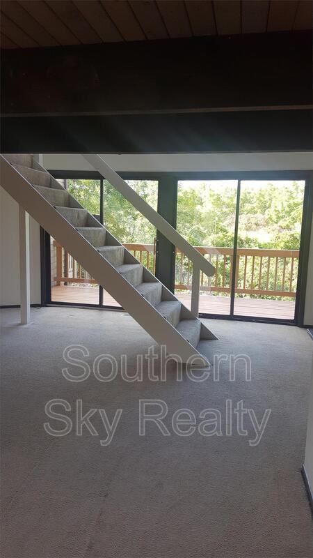 2095 Penguin Ave - Photo 3 of 9