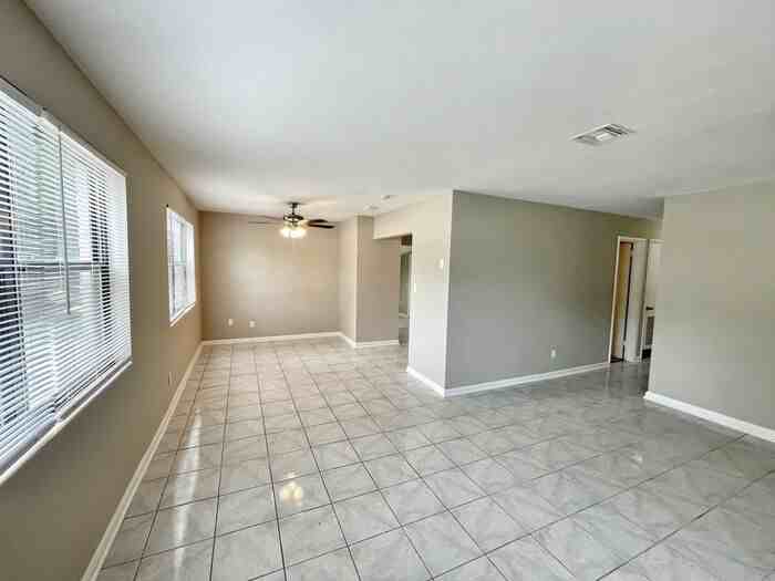 4096 Ferrarra St - Photo 2 of 14