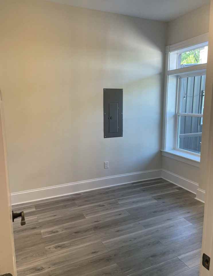 1324 West Main Street #C - Photo 7 of 15