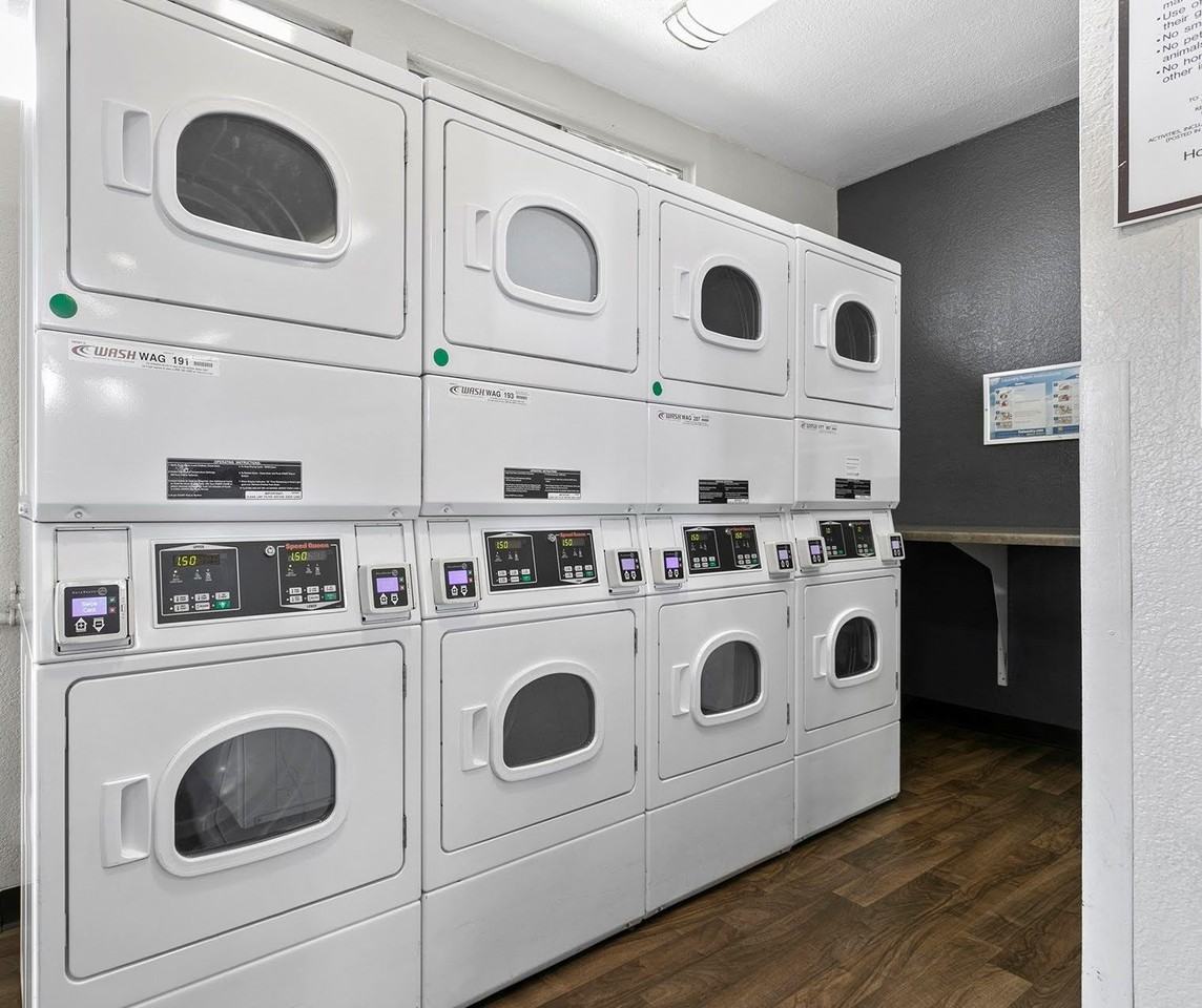 Casitas Apartments - Photo 4 of 34