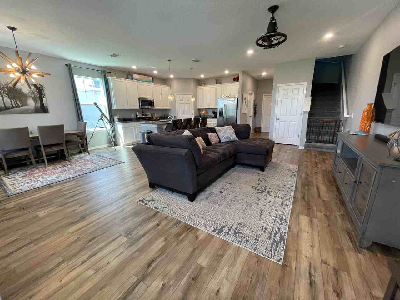 5211 Avalon Park Blvd #1 - Photo 6 of 50