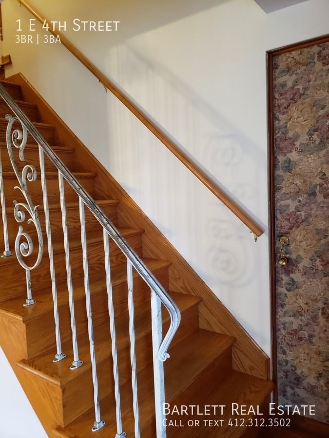 1 E 4th St - Photo 2 of 44