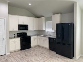 315 Schuylerville Dr - Photo 1 of 1