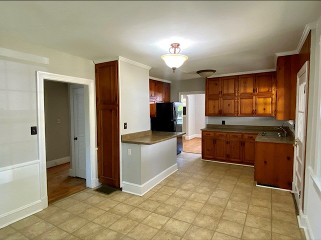 208 Todd St - Photo 2 of 10