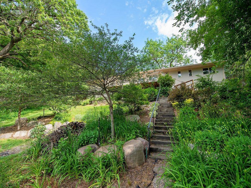 1162 82nd St E - Photo 3 of 24