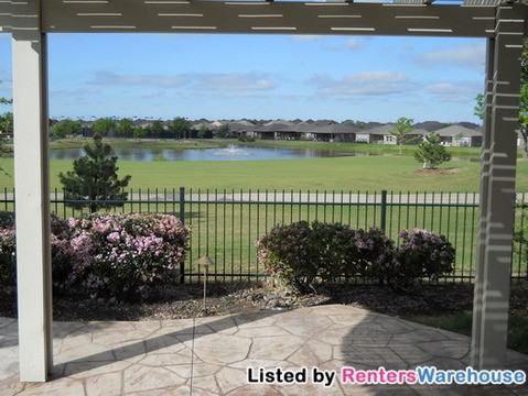 807 Burnswick Isles - Photo 3 of 15