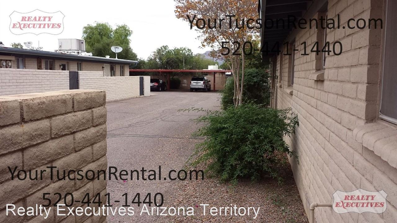 3031 E Blacklidge Dr - Photo 3 of 26