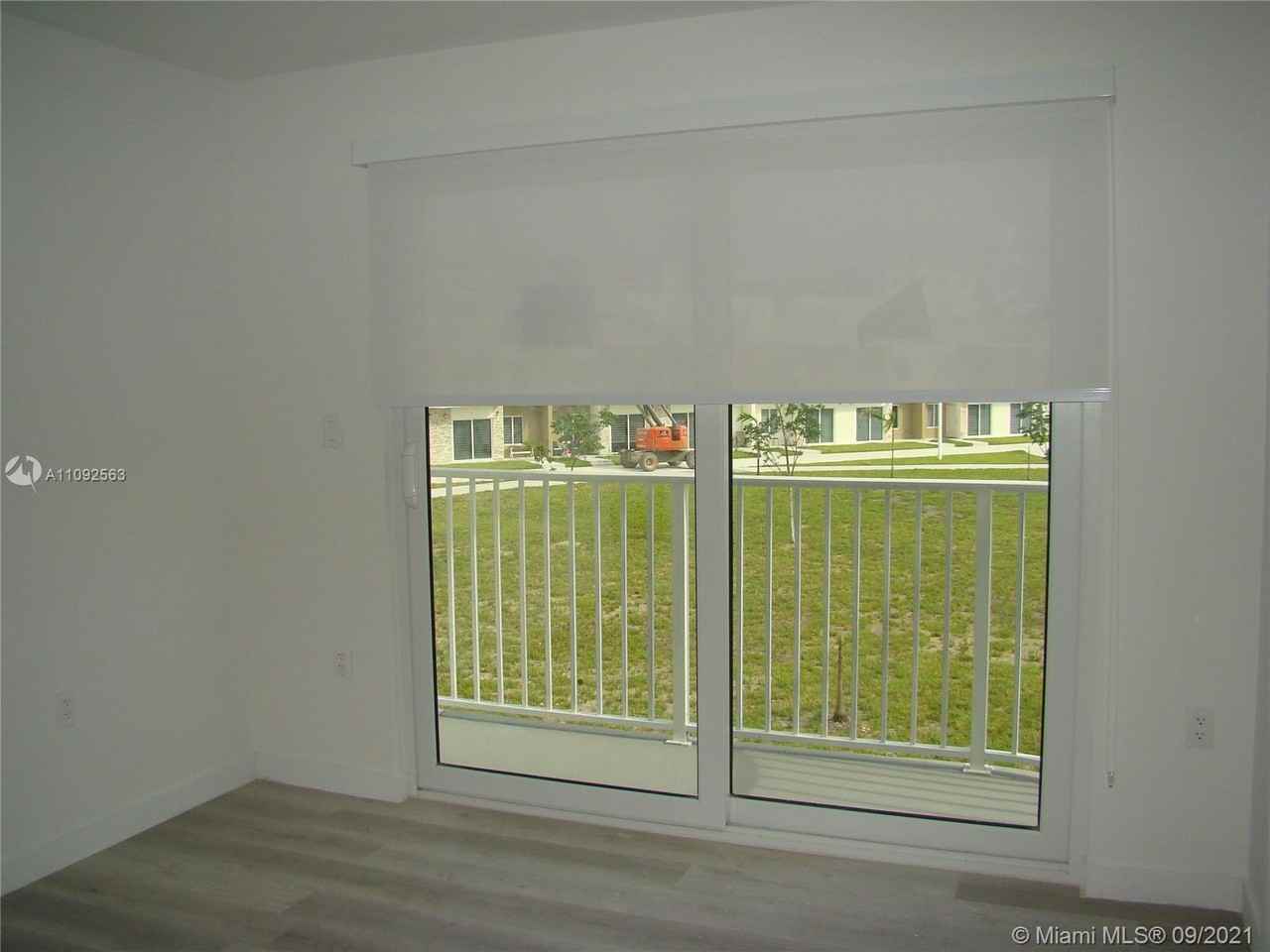 13937 Sw 259th Way - Photo 3 of 6