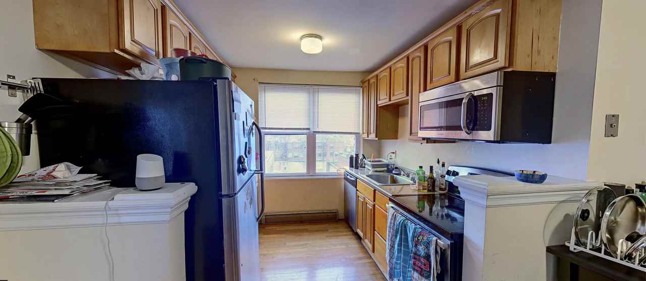 405 Highland Ave #20