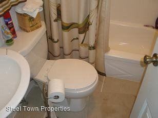 815 Southern Ave - Photo 2 of 9