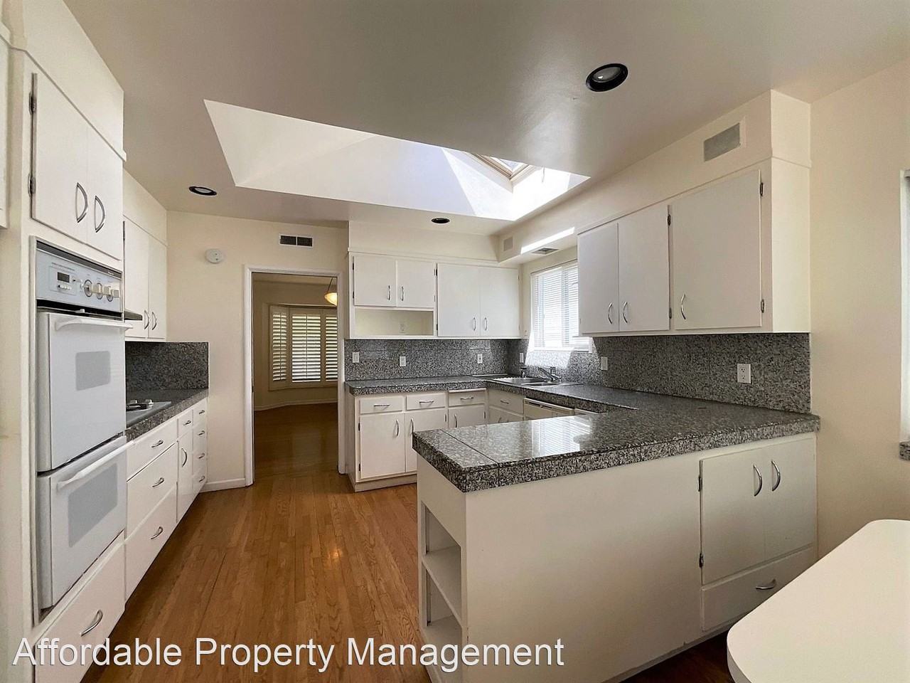 22538 6th St - Photo 2 of 15