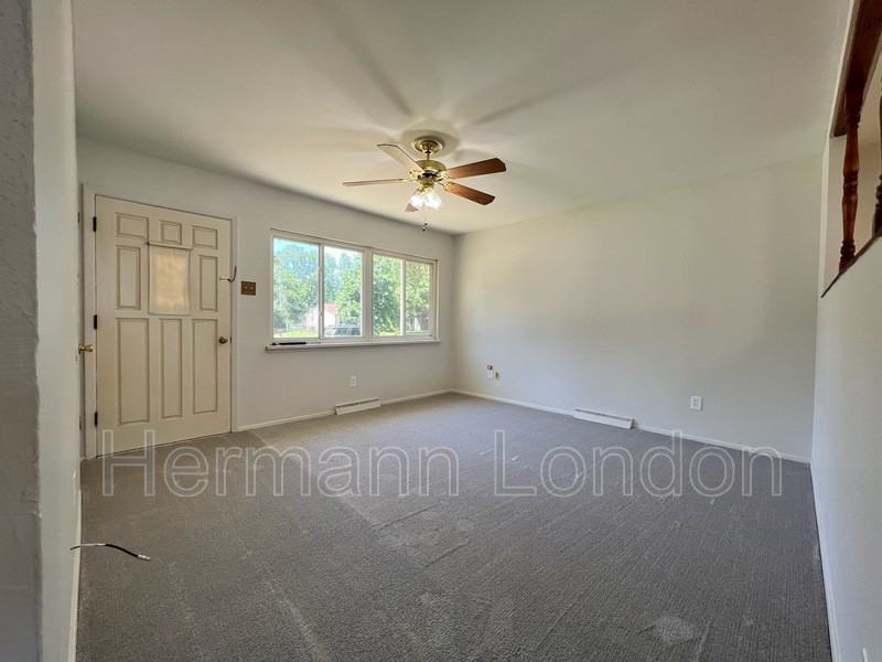 4026 Nace Ct - Photo 3 of 13