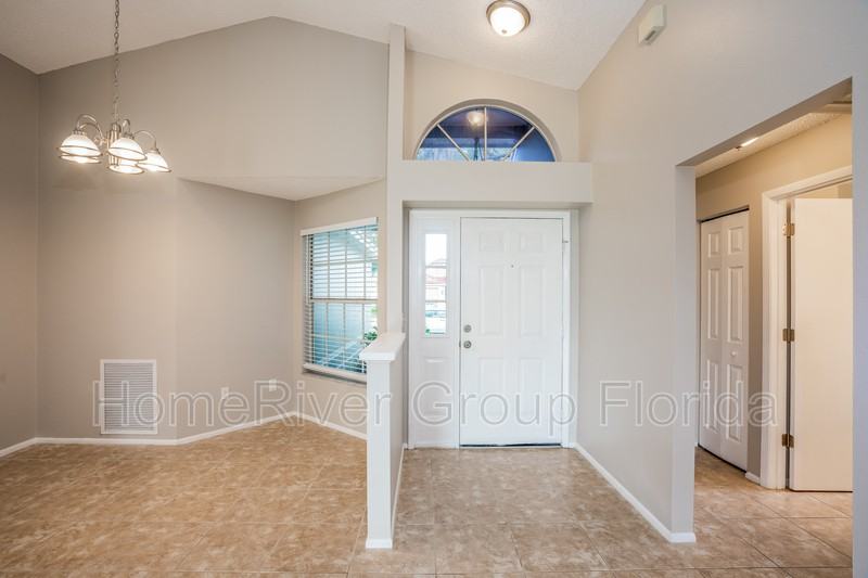 11015 Peking Pl - Photo 2 of 17