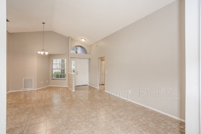 11015 Peking Pl - Photo 3 of 17