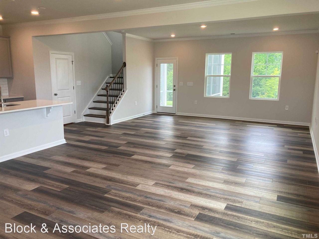 1825 Canes Way - Photo 2 of 20