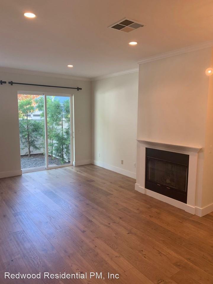 452 Sonoma Ave - Photo 2 of 19