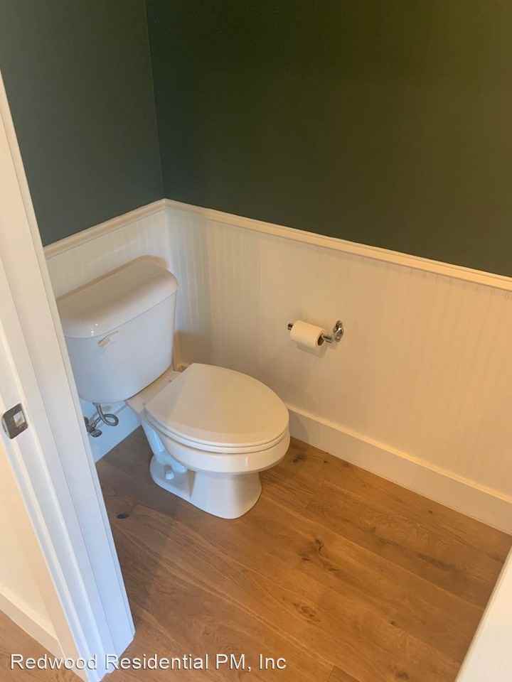 452 Sonoma Ave - Photo 3 of 19