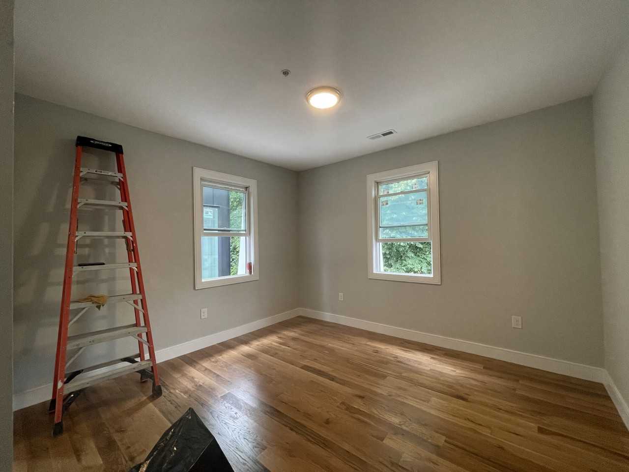 202 Boylston St - Photo 7 of 18