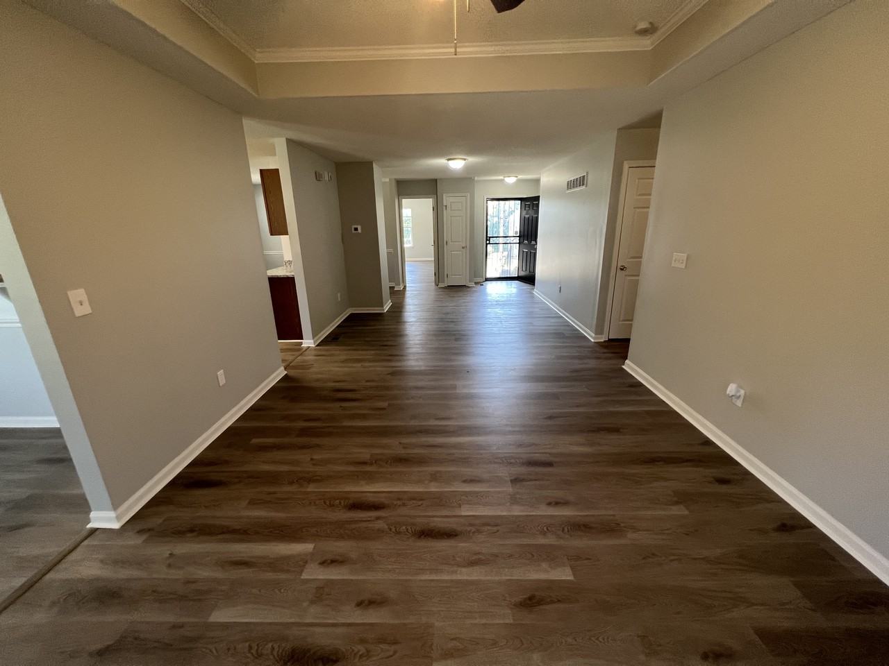 4200 Woodland Ave - Photo 3 of 17