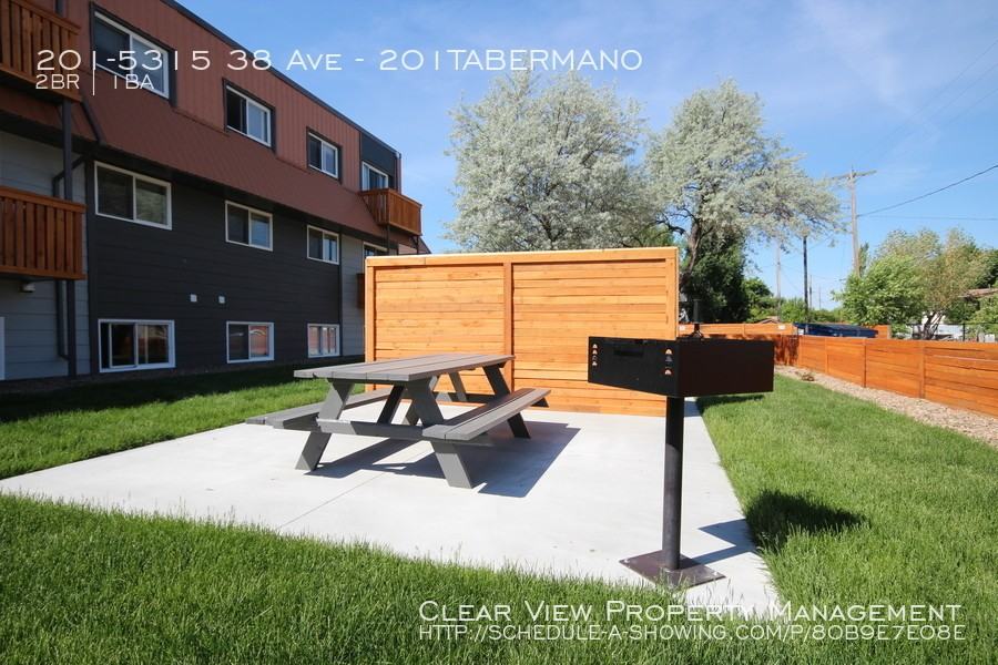 5315 Apartment Building - Photo 3 of 11