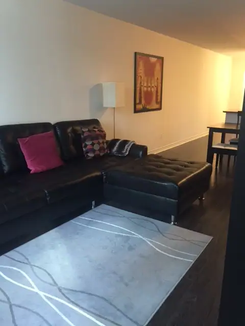 19G Grand Trunk Cres #502 - Photo 3 of 24