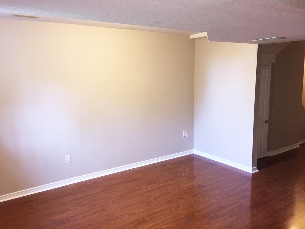 64 Dawn Ridge Dr - Photo 2 of 39