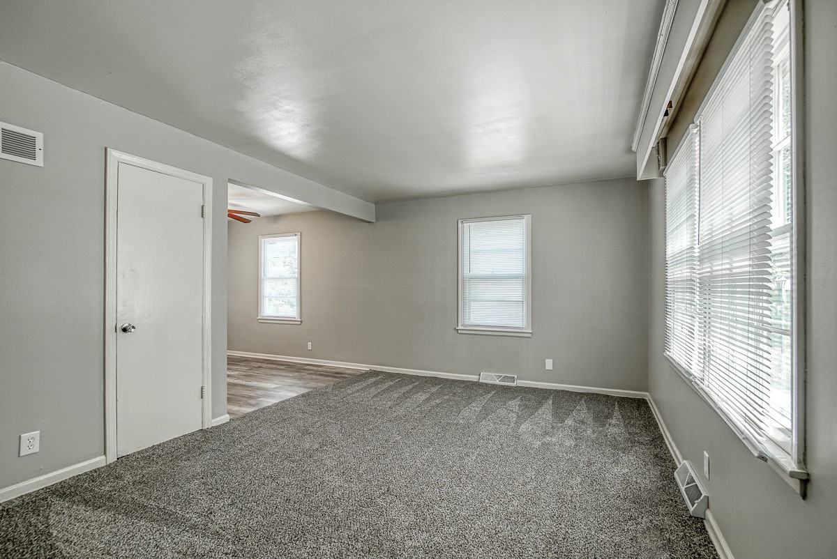 3516 Bell St #3516 - Photo 5 of 19