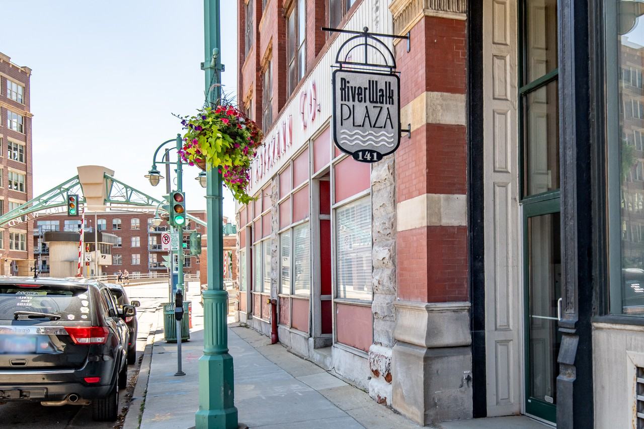 141 N Water St #67