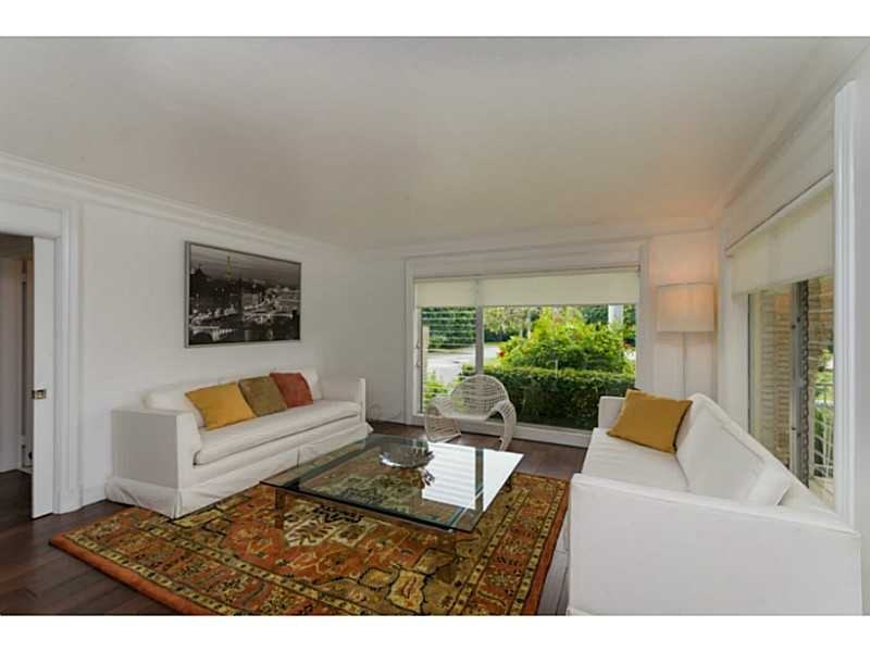 287 Bal Bay Dr - Photo 3 of 16