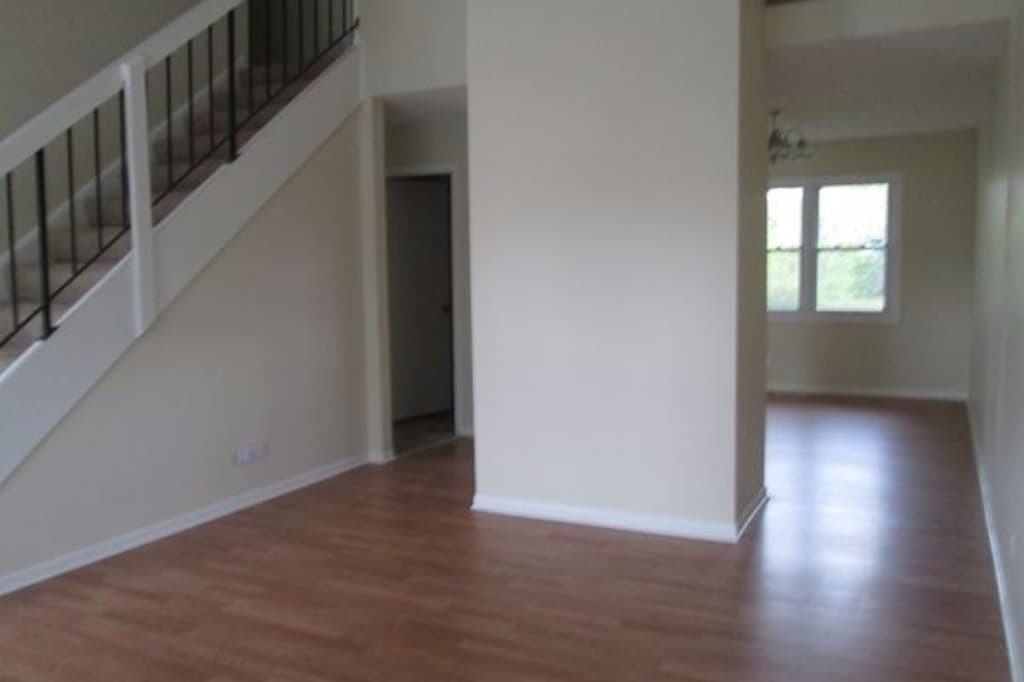 4621 Jefferson Dr - Photo 2 of 14