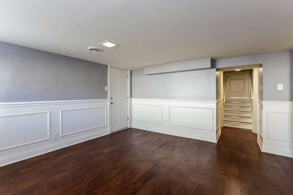 2710 W 84th Pl - Photo 3 of 19