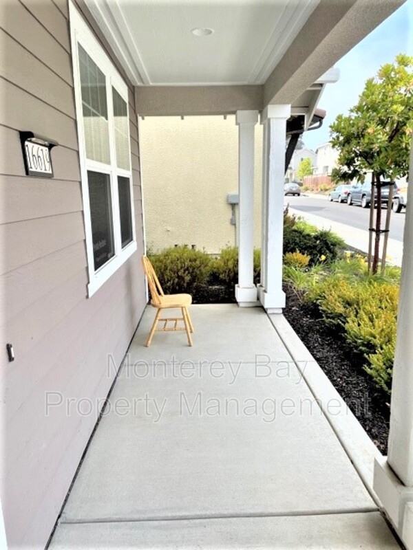 16619 Early Ln - Photo 3 of 36