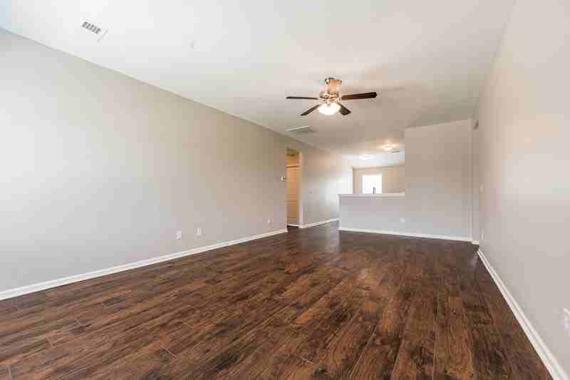 281 Woodland Trl - Photo 3 of 21