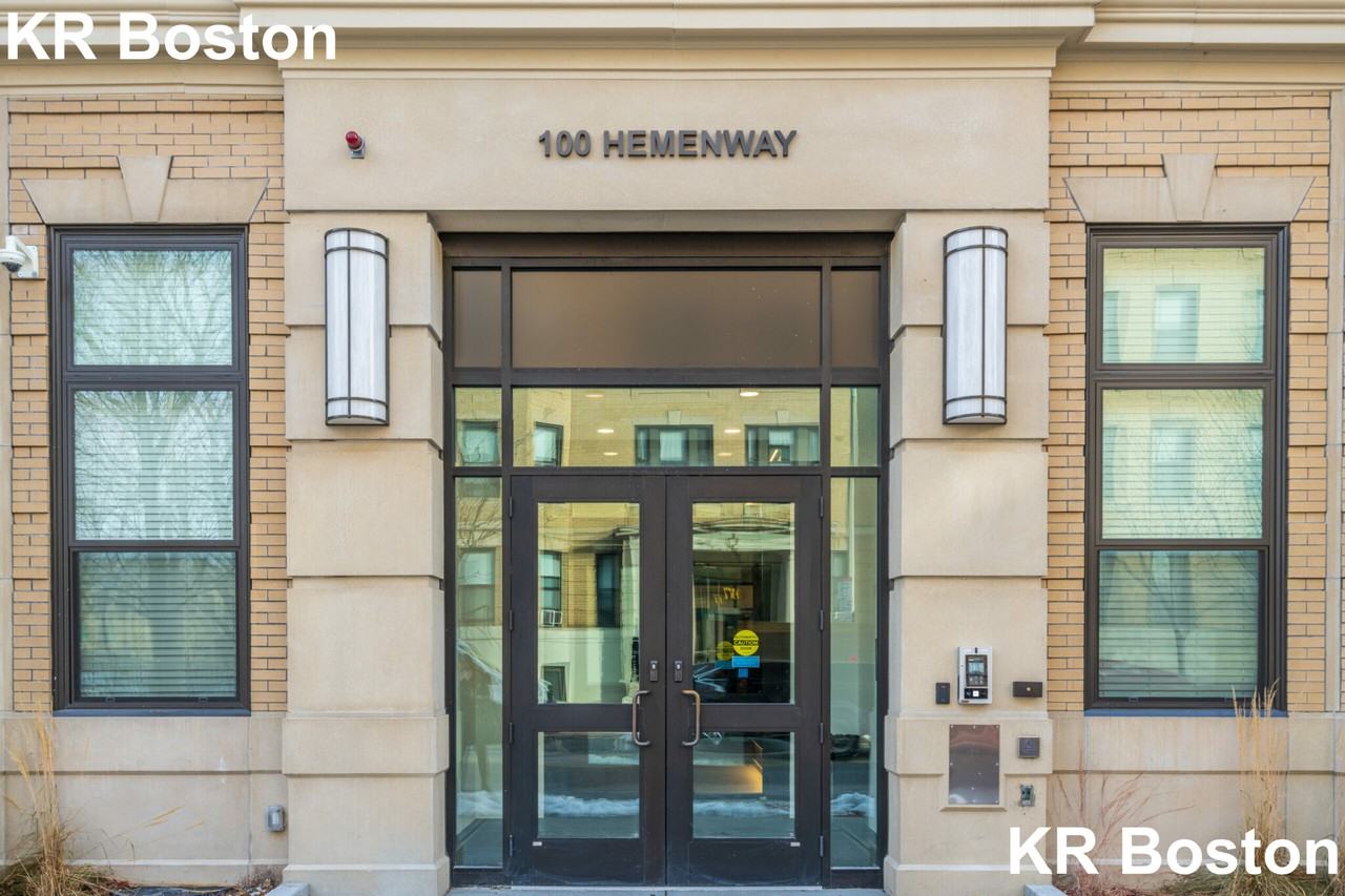 Hemenway St #100-106 - Photo 2 of 8