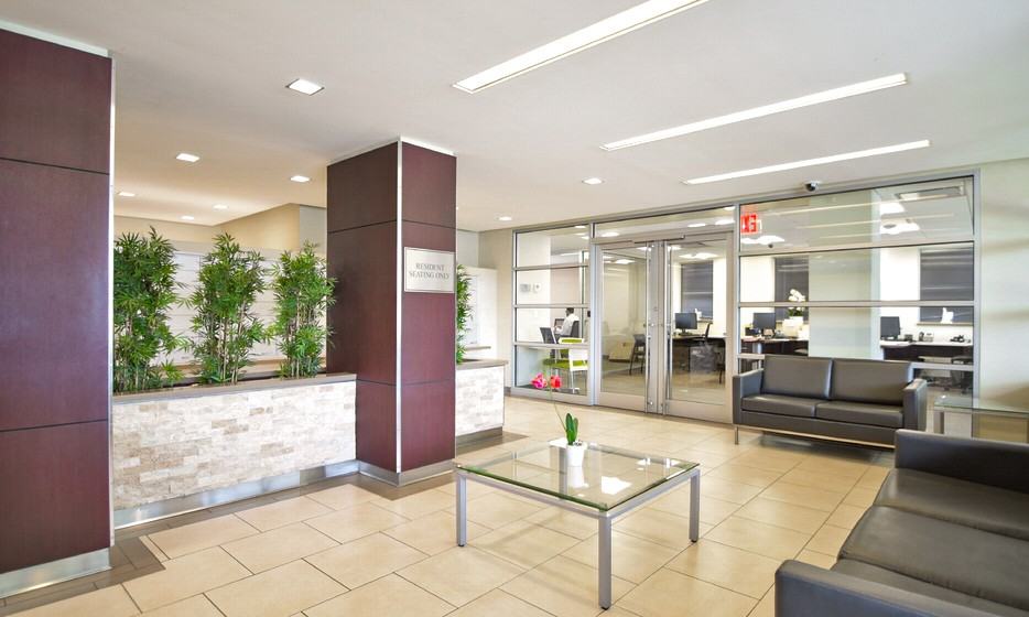 The Capri - Photo 3 of 5