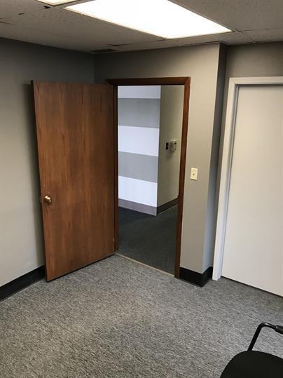 The Executive Center - Photo 2 of 4