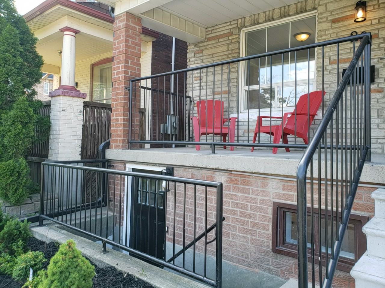 281 Wallace Avenue - Photo 3 of 16