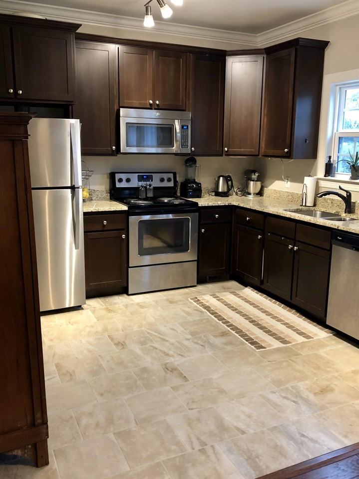 807 Whitehall Road #807 - Photo 3 of 17