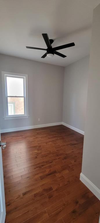 252 Maple St - Photo 2 of 7