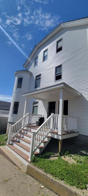 252 Maple St - Photo 7 of 7