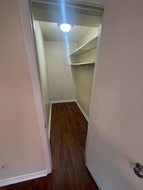 671 Central Ave - Photo 4 of 4