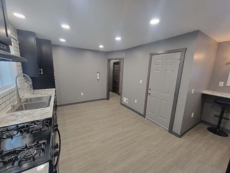 31 Woodside Ave - Photo 3 of 29