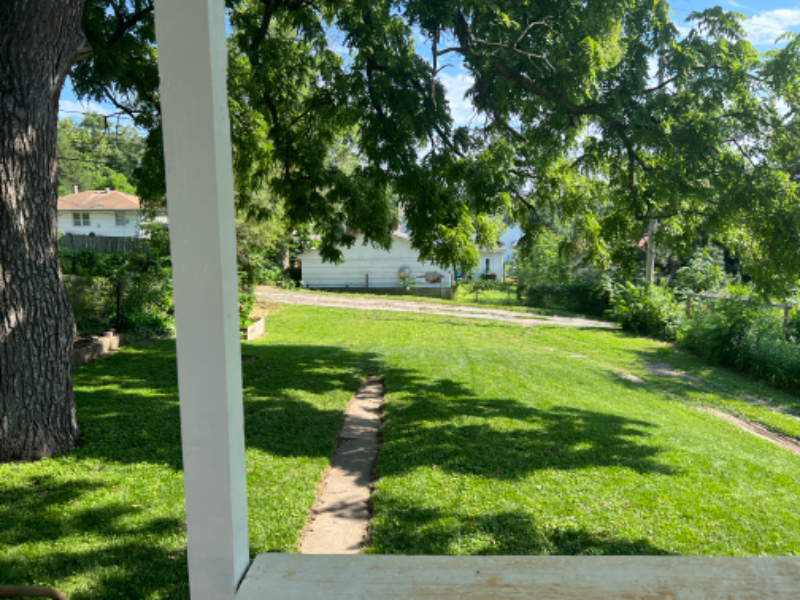 4537 Charles St - Photo 3 of 5