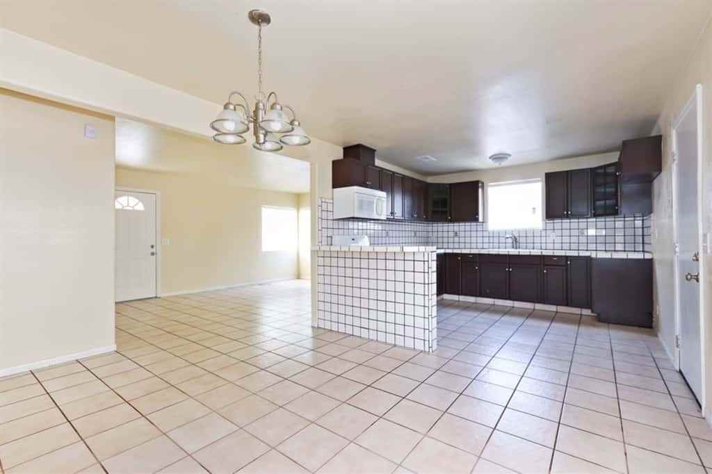 429 E Avenue R12 - Photo 3 of 16