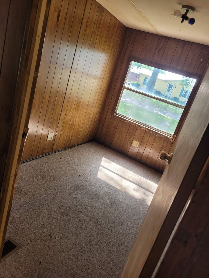 3 Pine Grove Ct - Photo 3 of 6