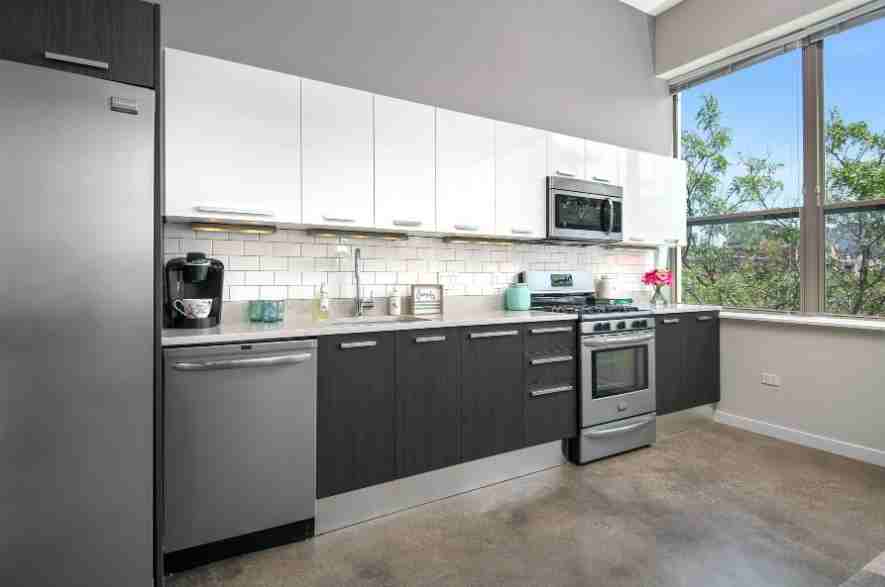 1313 W Randolph St #1-1 - Photo 3 of 15