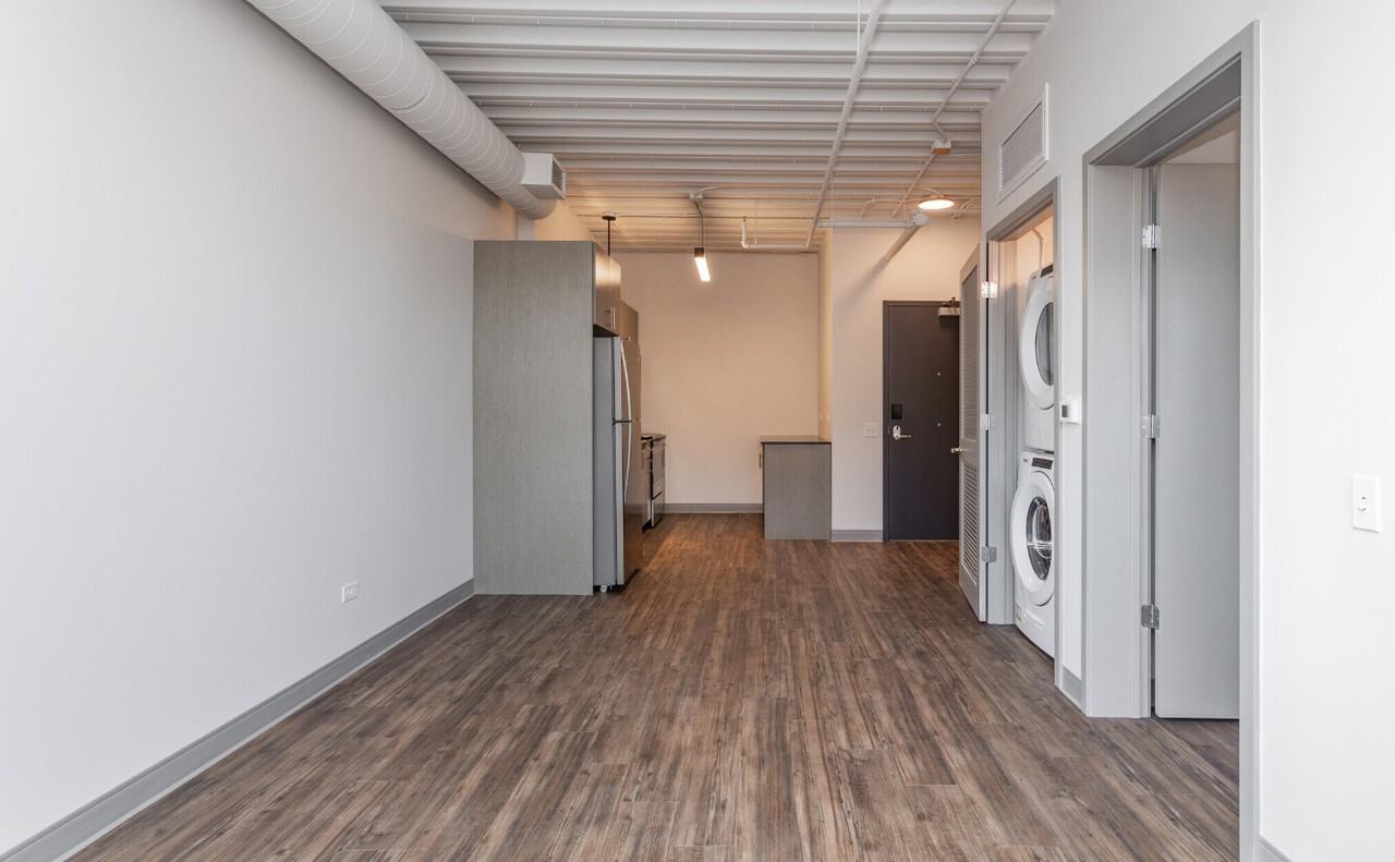 949 W Dakin St #1-1DEN - Photo 3 of 21