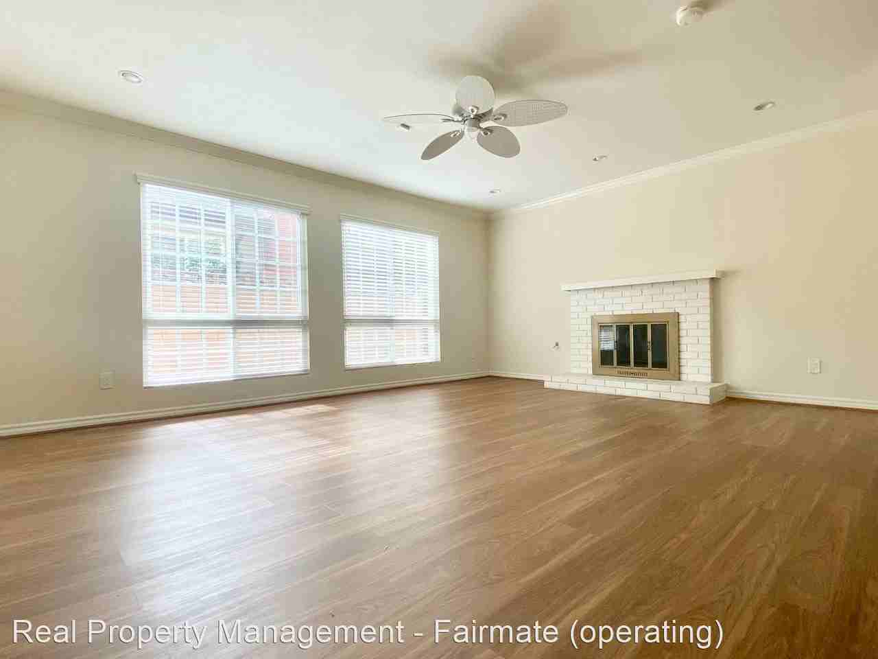 2152 Queensberry Rd - Photo 2 of 20