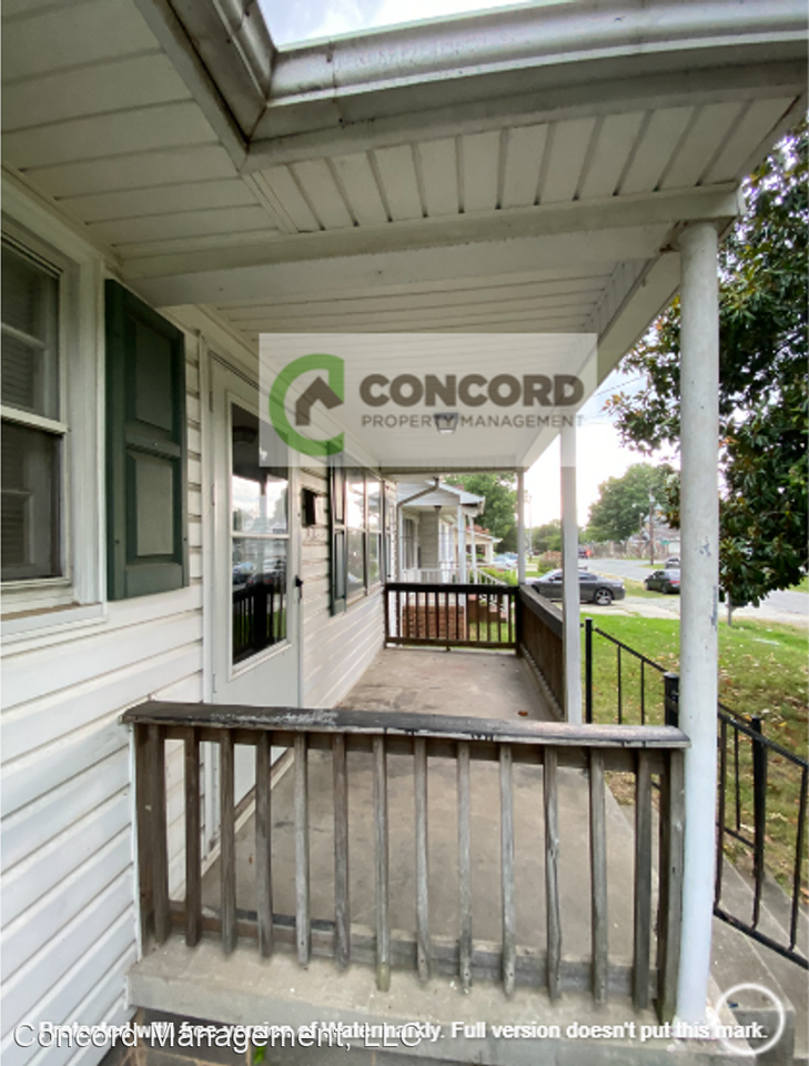 522 Garrett St - Photo 3 of 15