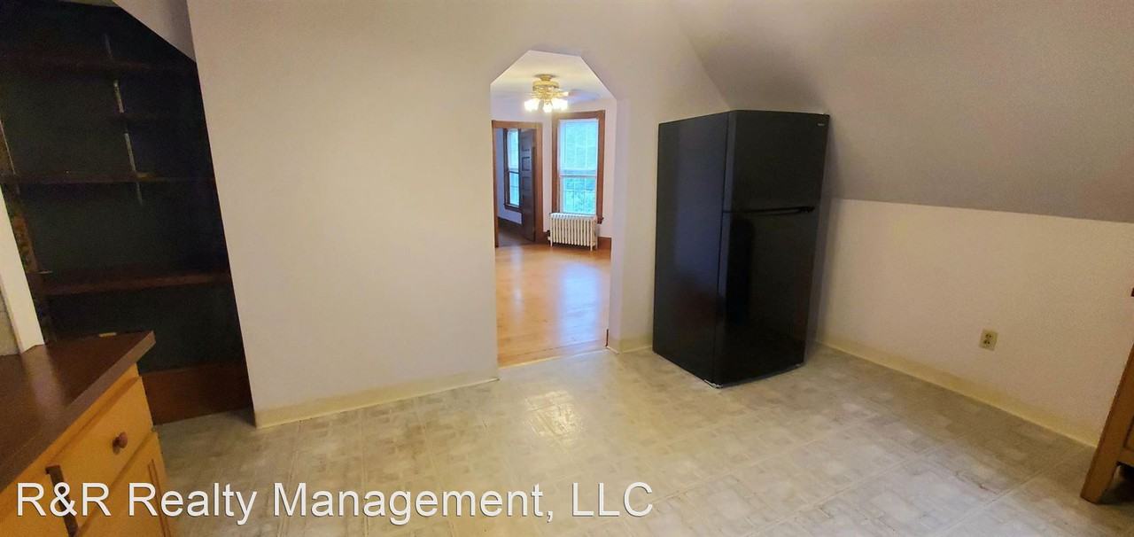 32 Fowler Rd #34 - Photo 2 of 12